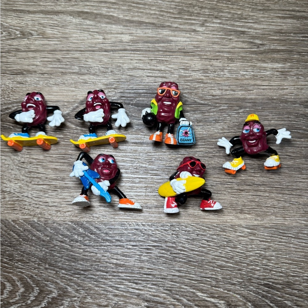 California Raisins Figurines set of 6 Vtg 1988 Collectors Toys 80s Cartoon‎